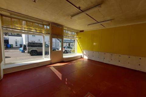 Convenience store to rent, Main St Killin FK21 8UR