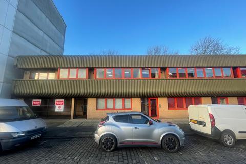 Office for sale, 17-19 Graham St Edinburgh EH6 5QN