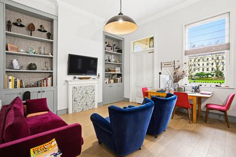 2 bedroom flat to rent, Ashgrove House, Bessborough Gardens, Pimlico, London, SW1V