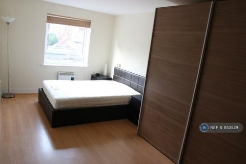 2 bedroom flat to rent, Rotherhithe Street, London, SE16