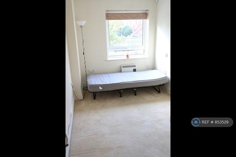 2 bedroom flat to rent, Rotherhithe Street, London, SE16