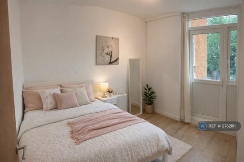 undefined, Windsor Crescent, Wembley, HA9