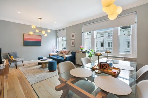 2 bedroom flat to rent, Strathmore Gardens, W8