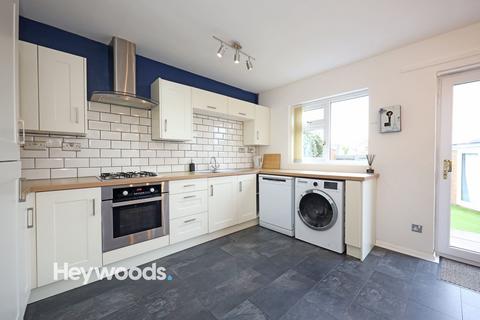 3 bedroom semi-detached house for sale, Seabridge Road, Newcastle under Lyme