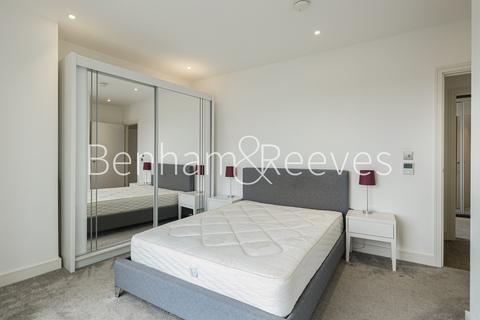 2 bedroom apartment to rent, Gladwin Tower, Nine Elms SW8