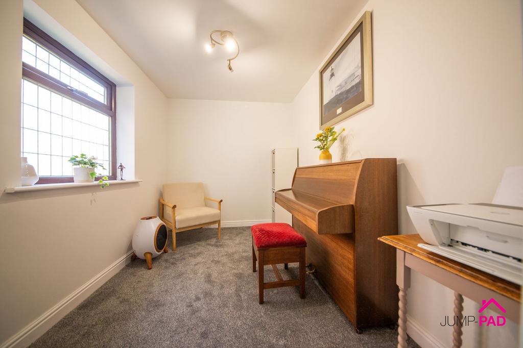 Study/Home Office