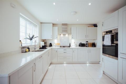 undefined, Felthouse Drive, Bishops Tachbrook, Leamington Spa