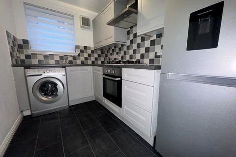 undefined, Flat A,  17 Mill Street, Kirkcaldy