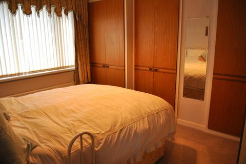 3 bedroom semi-detached house for sale, Linkside Drive Southgate Swansea Sa3 2br