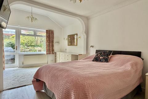 3 bedroom detached bungalow for sale, The Meadows, Lyndhurst, SO43