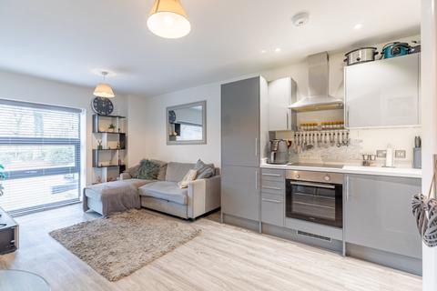 1 bedroom apartment for sale, Carcaixent Square, Newbury, Berkshire, RG14