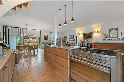 undefined, Stanlake Villas, London, W12