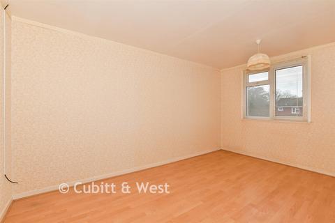 3 bedroom terraced house for sale, Westfield Road, Crawley RH11