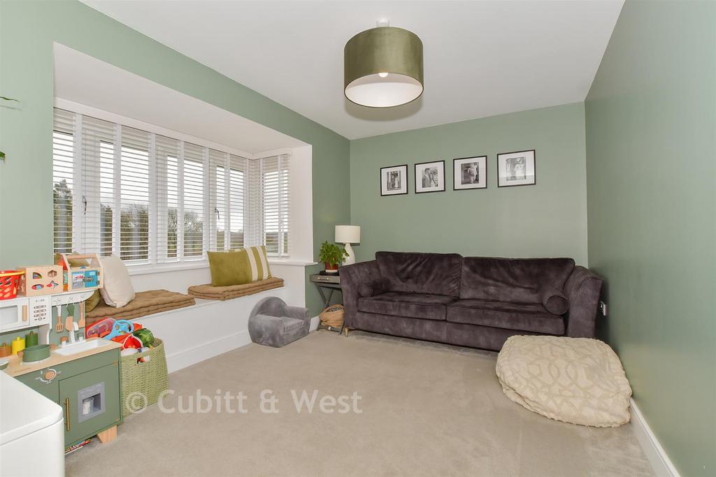 Family Room/Optional Bedroom 4