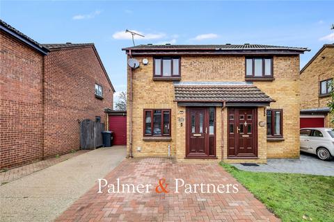 2 bedroom semi-detached house for sale, Beardsley Drive, Essex CM1