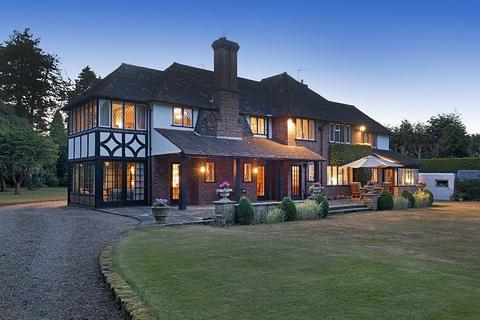 undefined, Ashley Park Avenue, Ashley Park, KT12