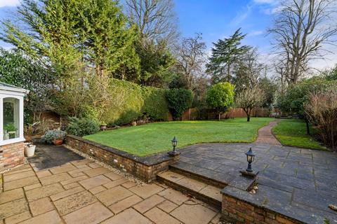 4 bedroom detached house for sale, Tower Grove, Weybridge, KT13