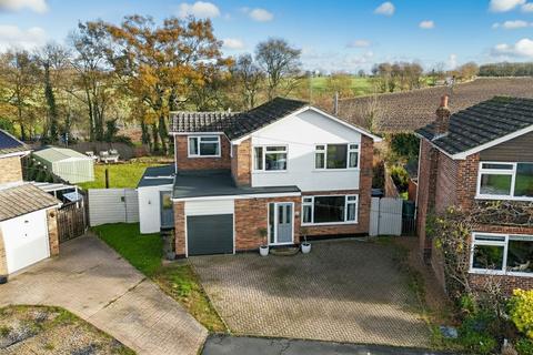 4 bedroom detached house for sale, Elm Grove, Garboldisham, Diss