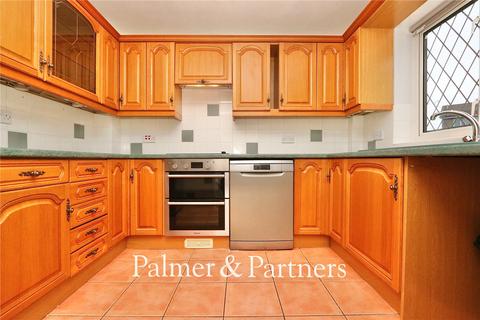 3 bedroom semi-detached house for sale, Wilmslow Drive, Ipswich, Suffolk, IP2