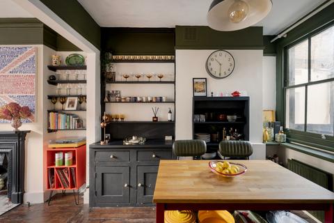 undefined, Grantham Road, London SW9
