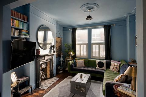 undefined, Grantham Road, London SW9