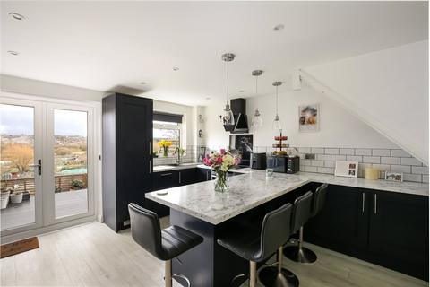 2 bedroom end of terrace house for sale, Sarum Close, Salisbury, Wiltshire, SP2