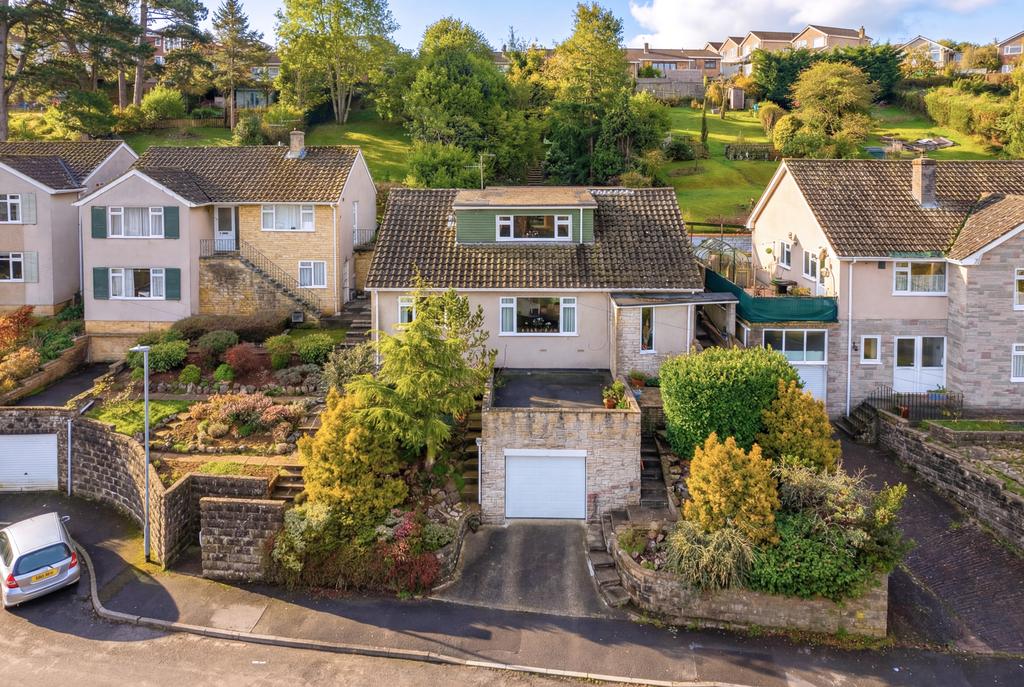 4 Bedroom Detached for Sale