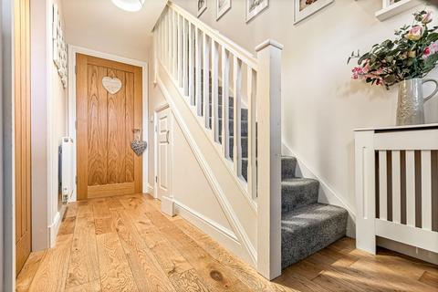 3 bedroom semi-detached house for sale, 79, Whetstone LE8