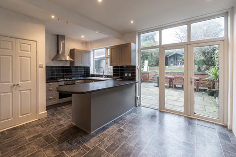 4 bedroom semi-detached house for sale, Greenhill Road, Clarendon Park, LE2