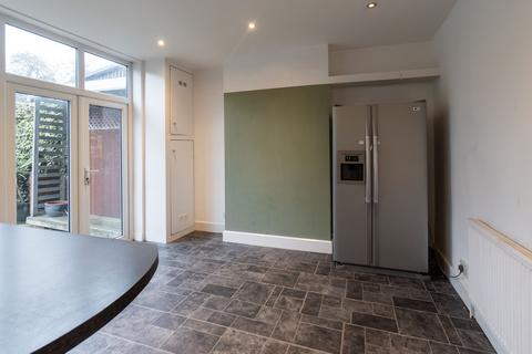 4 bedroom semi-detached house for sale, Greenhill Road, Clarendon Park, LE2