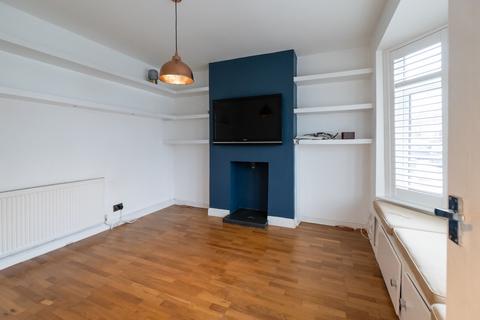 4 bedroom semi-detached house for sale, Greenhill Road, Clarendon Park, LE2