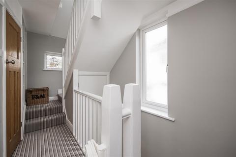 3 bedroom semi-detached house for sale, Maidstone Road, Borough Green TN15