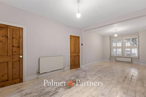 3 bedroom semi-detached house for sale, Constantine Road, Colchester, Essex, CO3