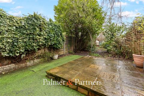 3 bedroom semi-detached house for sale, Constantine Road, Colchester, Essex, CO3