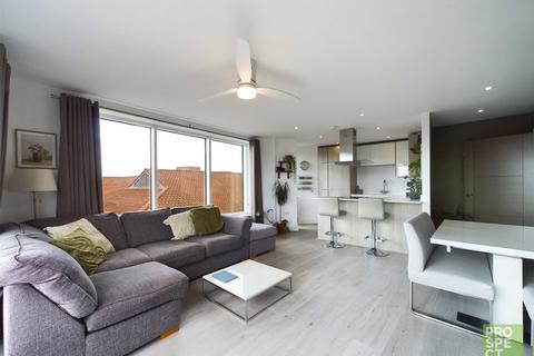 2 bedroom apartment for sale, The Picturehouse, Bridge Avenue, Maidenhead, Berkshire, SL6