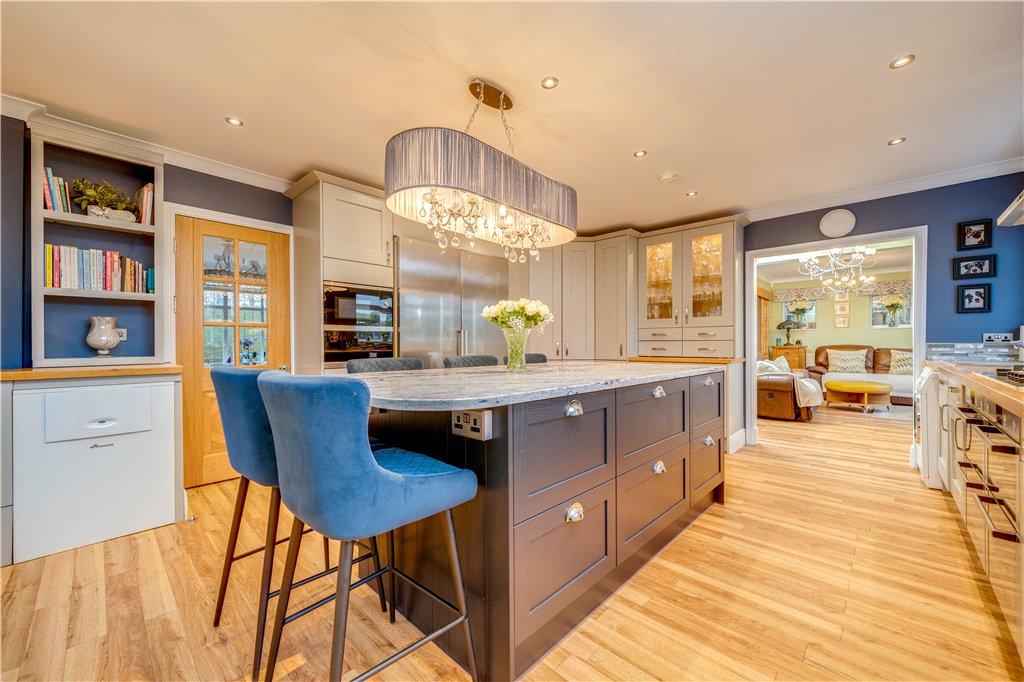 Breakfast/Kitchen