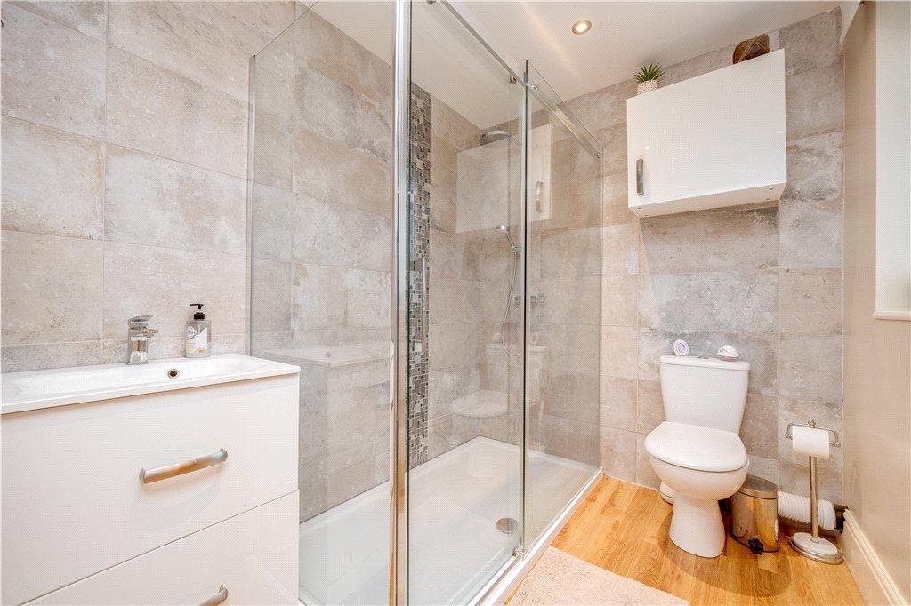 Master En-Suite