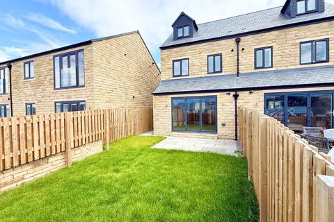 undefined, Woodland Court, Holmfirth, HD9