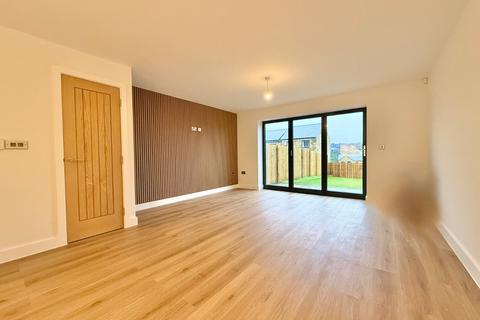 undefined, Woodland Court, Holmfirth, HD9