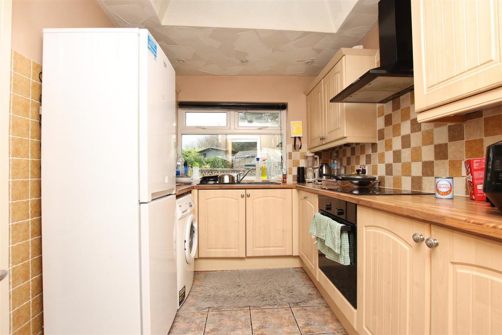 Kitchen.JPG