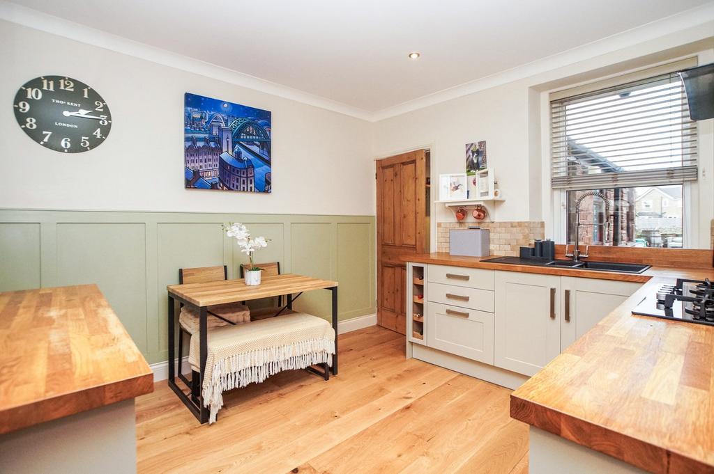 Dining Kitchen
