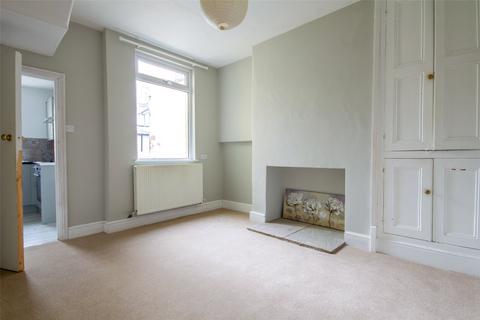 2 bedroom terraced house to rent, Highfield Road, Carnforth LA5