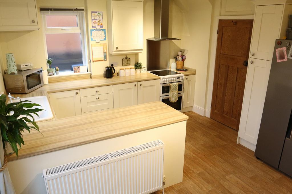 Fitted  Dining Kitchen