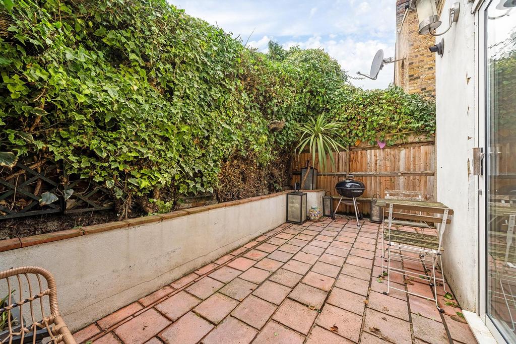 Garden (1).JPG