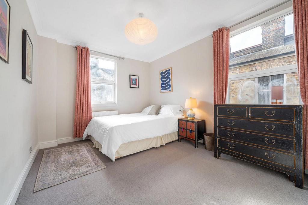 Bedroom Three (1).JPG