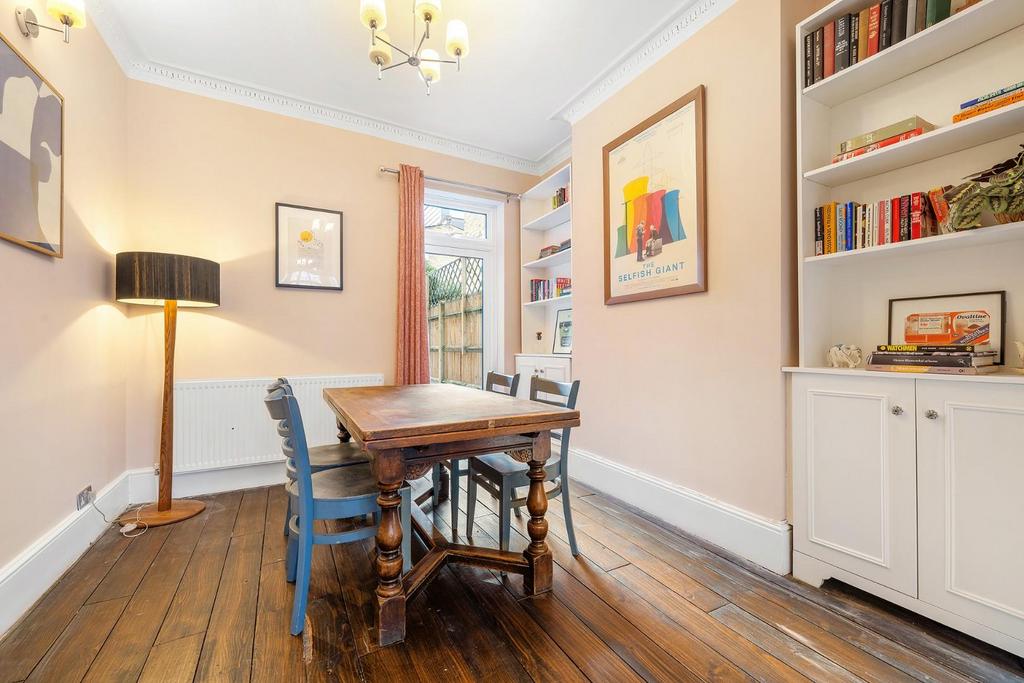 Dining Room.JPG