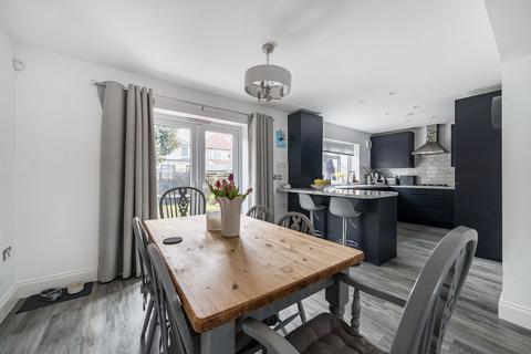 4 bedroom end of terrace house for sale, Elmcroft Road, Orpington