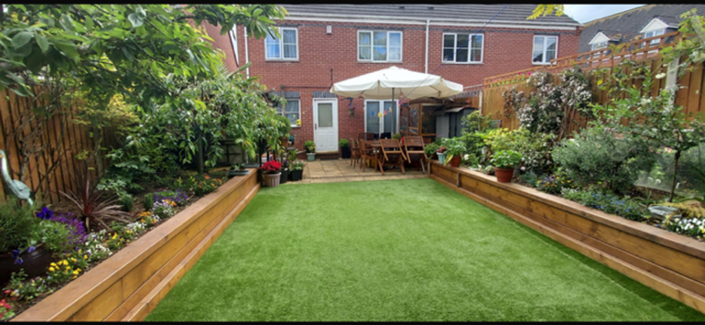 33 College Road Garden 2.PNG