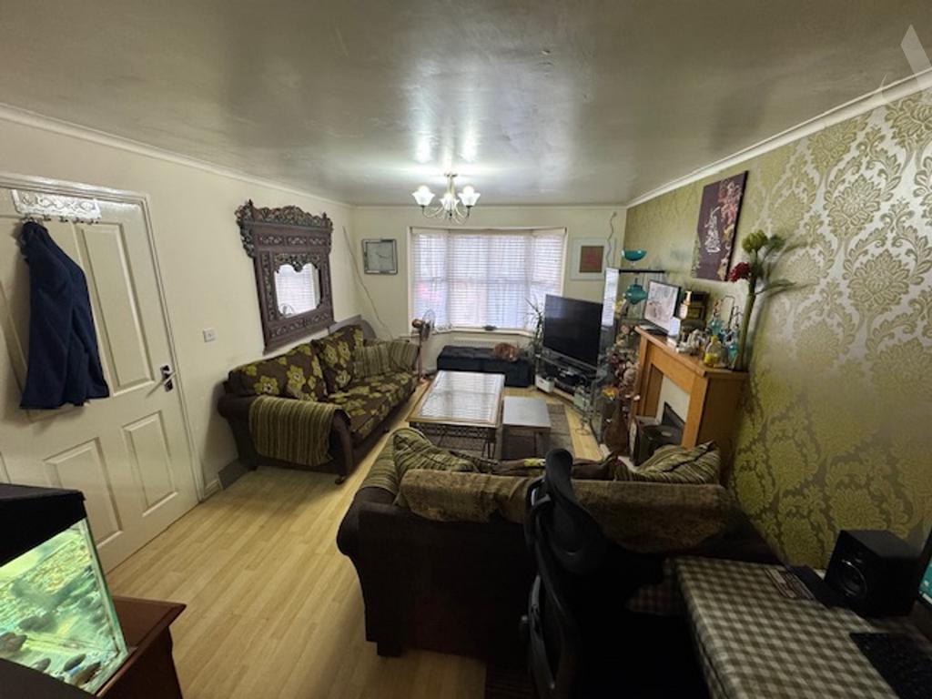 33 College Road Lounge.jpeg