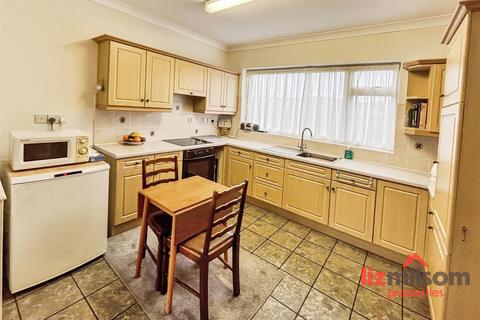 3 bedroom detached bungalow for sale, Repton Road, Swadlincote DE11